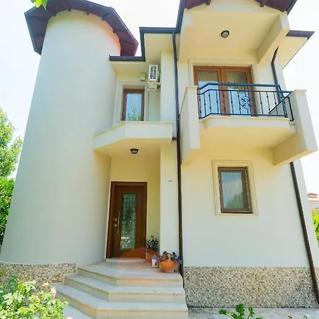 Erdem 4 Bedroom With Private Pool Βίλα