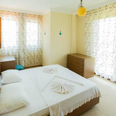 Erdem 4 Bedroom With Private Pool Βίλα