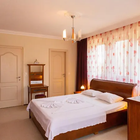 Βίλα Erdem 4 Bedroom With Private Pool *